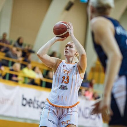 'TTT Rīga' basketbolistēm pārtrūkst iespaidīgā 99 uzvaru sērija Latvijā