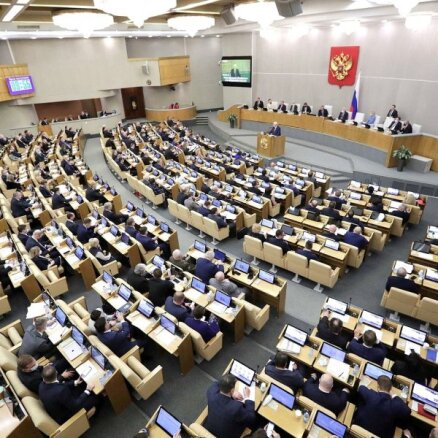 Krievijā 'viltus ziņu' izplatītājiem par Maskavas darbībām ārvalstīs draudēs 15 gadi cietumā