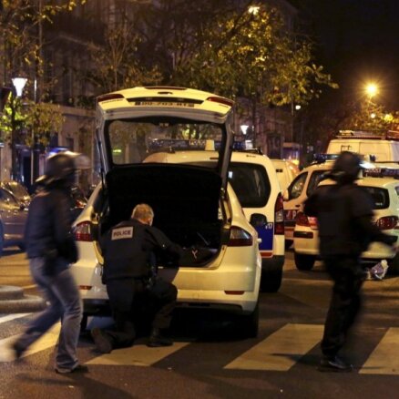 Обнародовано новое видео перестрелки полиции и террористов в Париже