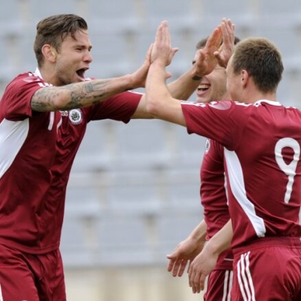 Сборная Латвии разгромила Литву на Кубке Балтии