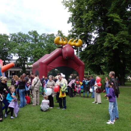 ФОТО: Веселье и радость в Верманском парке, или Как прошел День защиты детей