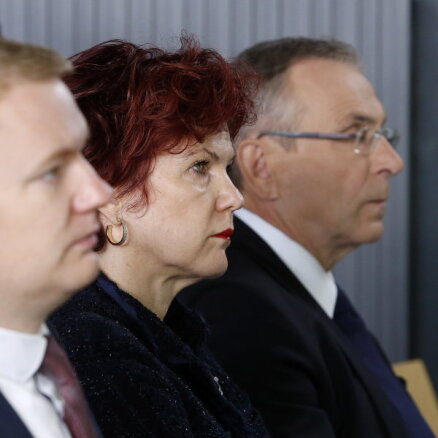 Smiltēns atkāpjas no 'Vienotības' Saeimas frakcijas priekšsēdētāja vietnieka amata