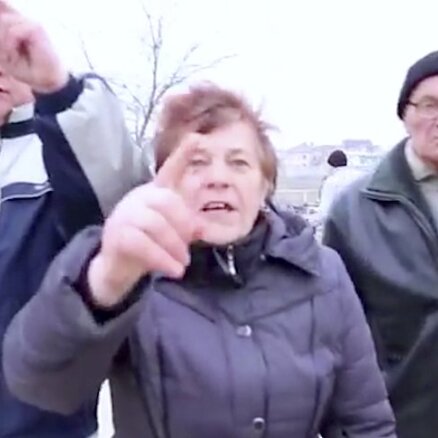 Video: Prokrievisks aktīvists Krimā savās lamās 'atceras' arī latviešus