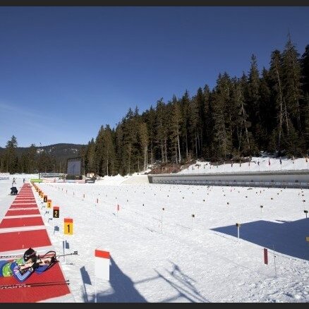 Latvijas biatlonisti PČ sprinta distancē netiek labāko 60 vidū un nekvalificējas iedzīšanas distancei