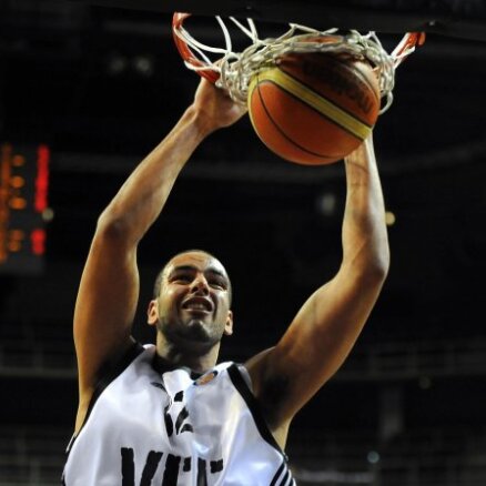 'VEF  Rīga ' pārliecinoši zaudē Kuksika pārstāvētajai 'Valencia Basket' komandai