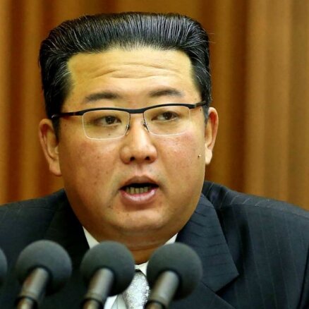 Ziemeļkoreja veikusi artilērijas šāviņu izmēģinājumu, vēsta Seula