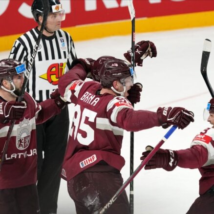ФОТО, ВИДЕО. Как сборная Латвии одержала историческую победу над чехами