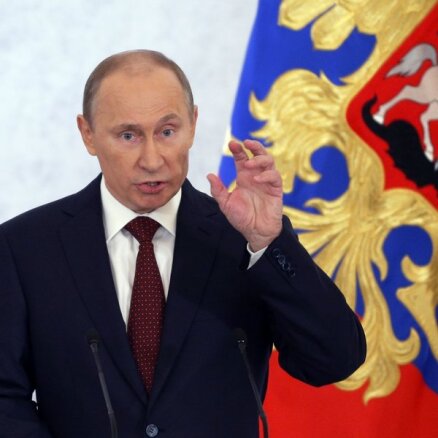 Putins vēl nav izlēmis par karaspēka nosūtīšanu uz Ukrainu