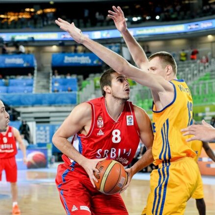 Украина сенсационно обыграла Cербию, известны 3 участника плей-офф