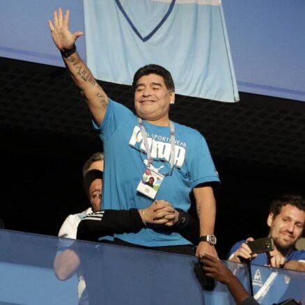 Maradona pārbiedē pasauli