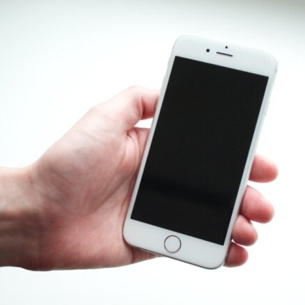 ‘iPhone 6’ apskats: noapaļots, ātrs, labs un pārvērtēts