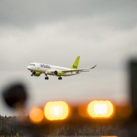 'airBaltic' veiks divus papildu lidojumus no Kijevas uz Rīgu