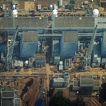 Izdevies atdzesēt divus Fukušimas AES reaktorus