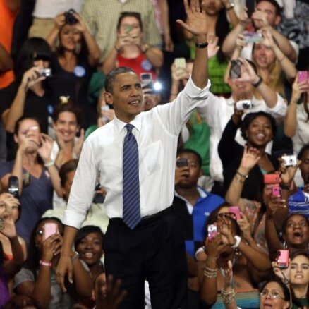 Обама произнес победную речь, Ромни признал поражение