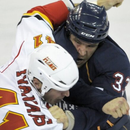 Кошмарное возвращение Ивананса в НХЛ — 0:9 от "Бостона"