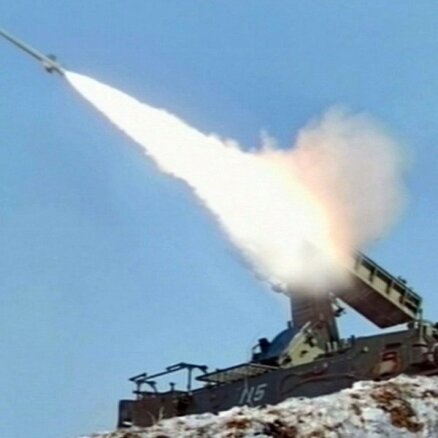 КНДР запустила еще одну ракету в сторону Японского моря