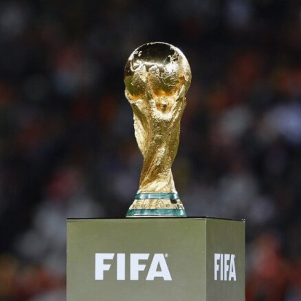 Eiropas futbola klubi lūgs 2022.gada Pasaules kausu pārcelt uz maiju