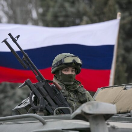 Spriedze Ukrainā: Krievijas parlaments atļauj ievest karaspēku Krimā (teksta tiešraide)