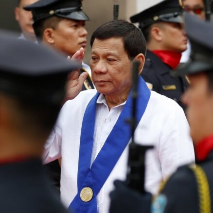 Duterte 2022. gadā kandidēs uz Filipīnu viceprezidenta amatu
