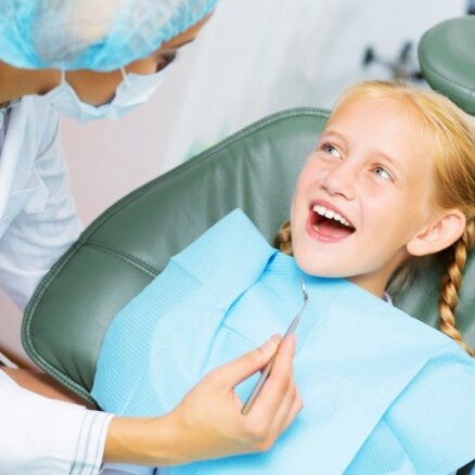 Ar ko jārēķinās, ja vēlies bērnam pie zobārsta izmantot smieklu gāzi?