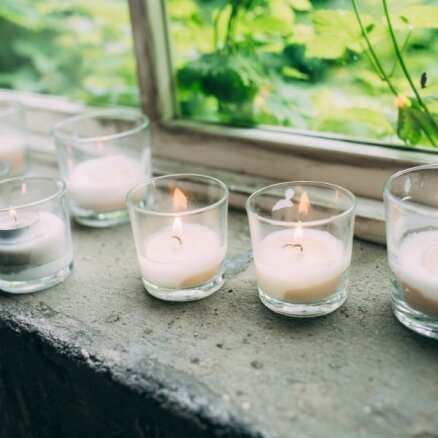 Ilgai un izteiksmīgai liesmai – ko ievērot sveču dedzināšanas sezonā