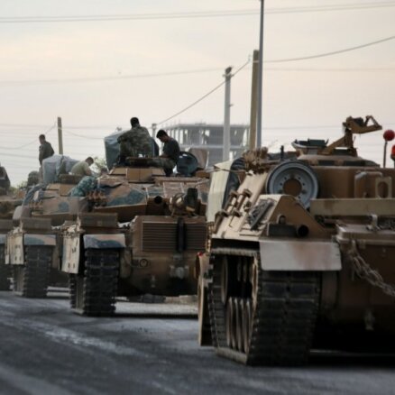 Турецкие военные атаковали курдов в Сирии и Ираке