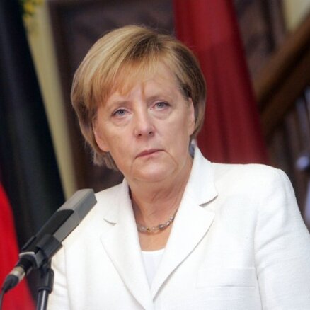 Меркель  собралась провести реформу ЕС к концу 2012 года