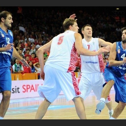 Krievija kļūst par pēdējo 'Eurobasket 2011' pusfināla dalībnieci