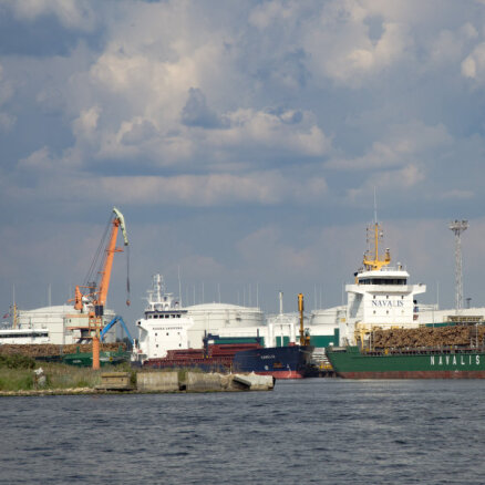 Rīgas ostā četros mēnešos par 8,2% audzis kopējais kravu apgrozījums