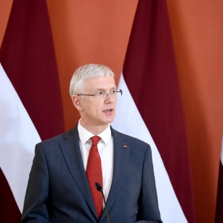 'Draugi, būs labi' – Kariņš parlamentā iezīmē Latvijas nākotnes politiku