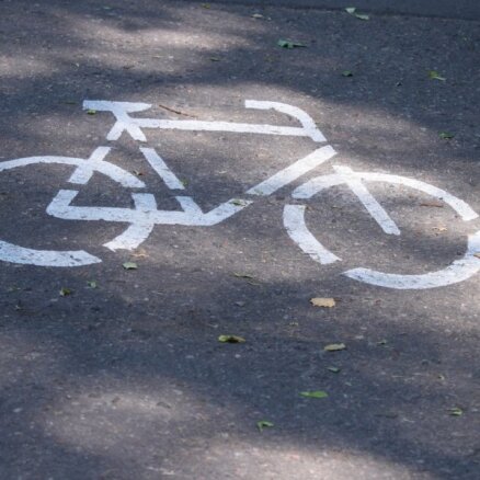 Велодорожки в Риге - за счет тротуаров и мест для парковки