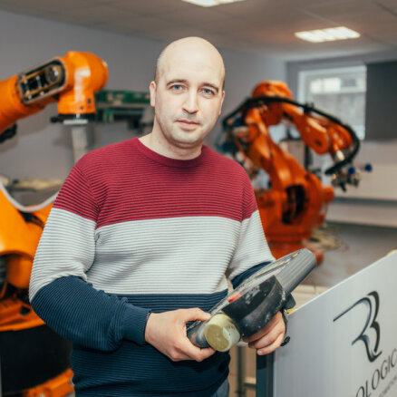Radošs darbs ar plašām iespējām – kādu karjeru sola robotikas speciālista izglītība