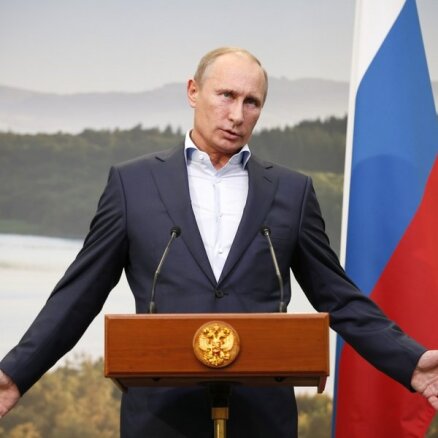 Putins: Snoudens Krieviju atstās, tiklīdz to varēs