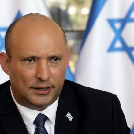 Izraēlas koalīcijai ir ‘nedēļa vai divas’ politiskās krīzes novēršanai, brīdina Benets