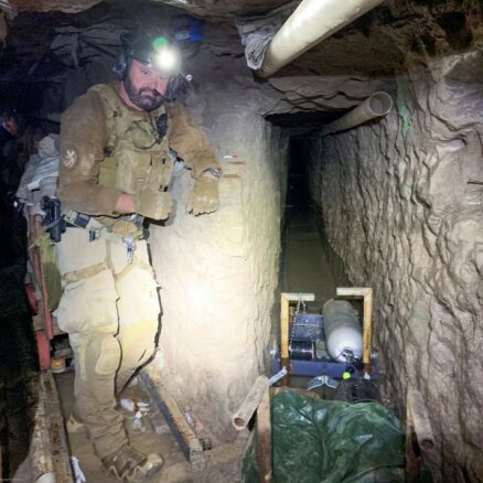 Atklāts visu laiku garākais kontrabandas tunelis starp ASV un Meksiku
