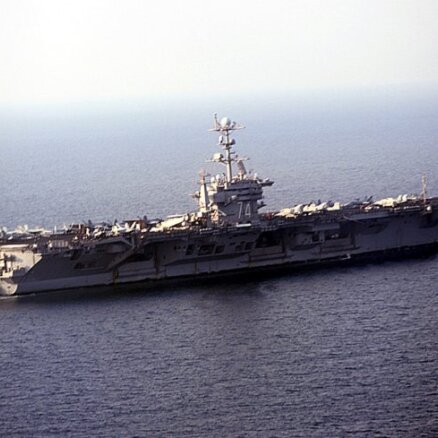 Американский флот испытал новый тип вооружений&nbsp;— "Саранчу"