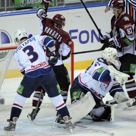 Rīgas 'Dinamo' ar trešo uzvaru pēc kārtas iesāk KHL Cerības kausu