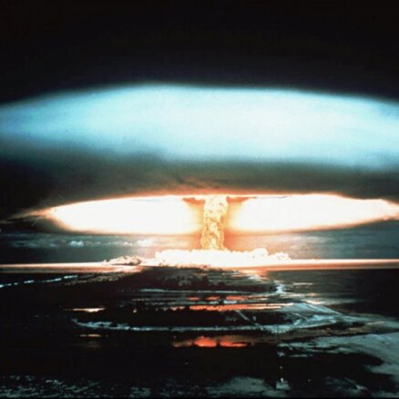 Путин правда может применить ядерное оружие? Что может его остановить? И что будет, если случится самое страшное?