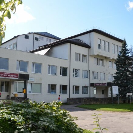 Papildu Covid-19 pacientu uzņemšanai atvērs nodaļas arī Jēkabpils un Jelgavas slimnīcās