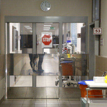 Piespiedu darbs Covid-19 nodaļā – sods, caur kuru var atlīdzināt sabiedrībai