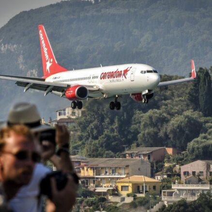 Хотите лететь без детей? Турецкая авиакомпания вводит зону "только для взрослых"