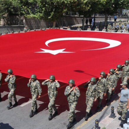 Turcijas ceļš uz ES: Eiroparlaments aicina iesaldēt iestāšanās sarunas