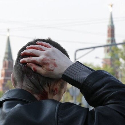 В Москве избили координатора движения "Белая лента"