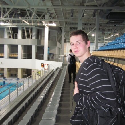 Kalniņš pasaules čempionātā labo Latvijas rekordu 200 metru kompleksajā peldējumā