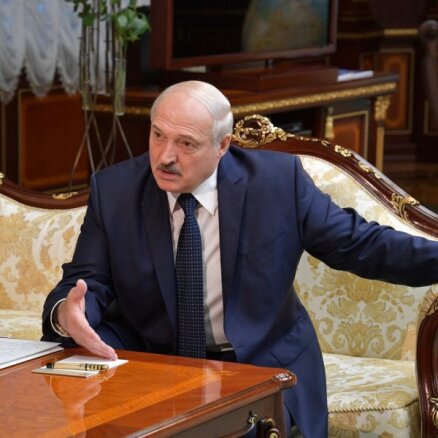 Лукашенко запретил пускать в Беларусь уехавших во время пандемии на Запад