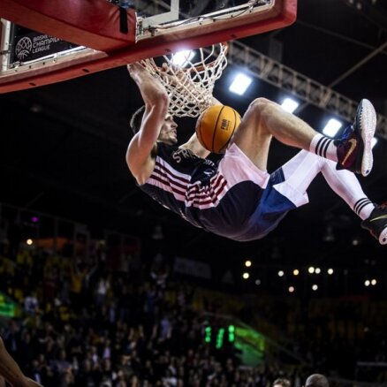 Kurucam 17 punkti FIBA Čempionu līgas spēlē
