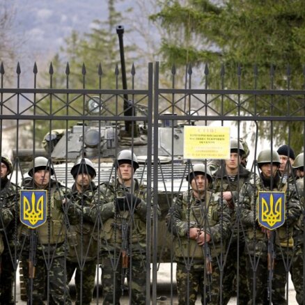 Krievijas pasei pieteikušies vairāk nekā 8000 Ukrainas karavīru Krimā, paziņo Šoigu