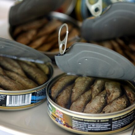 Еврокомиссия не считает эстонские и латвийские рыбные консервы опасными