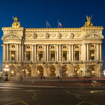 'Airbnb' piedāvā pavadīt vienu nakti slavenajā operā 'Palais Garnier'
