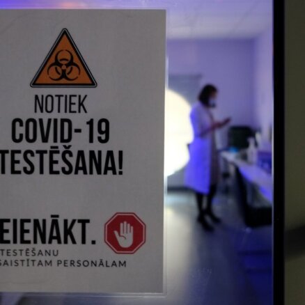 Piektdien Latvijā reģistrēti 3834 Covid-19 inficēšanās gadījumi; 13 sasirgušie miruši